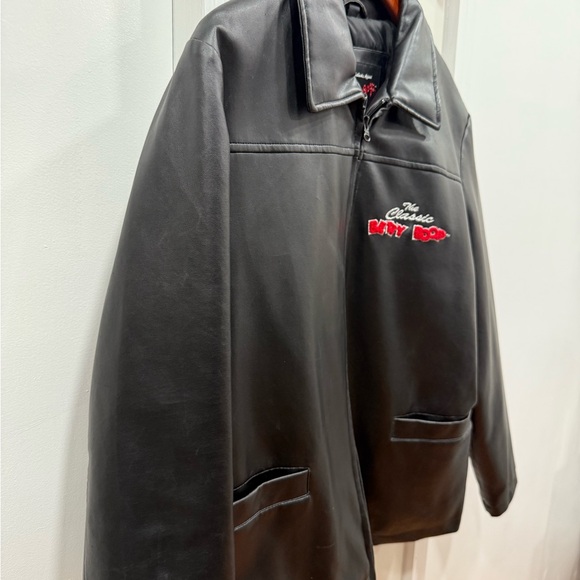 Vintage Leather Betty Boop Jacket - Picture 6 of 6